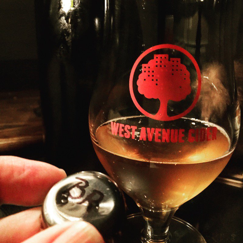Ontario Craft Cider reviews for <a href="/SulkersCider/">Sulker'sCider</a> and <a href="/WestAvenueCider/">West Avenue Cider</a> ... some geeky stuff on the way: bit.ly/2fwpAuo