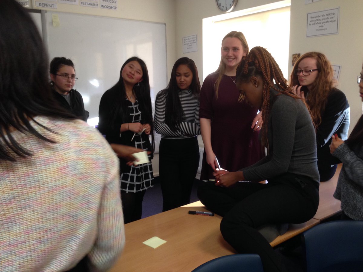 ChaplainStPetes's tweet photo. Our 6th Form @CAFOD Young Leaders working hard today! 😊Thank you Dave from @CliftonYouth @StPetersRCHigh https://t.co/DxryFWCT9m