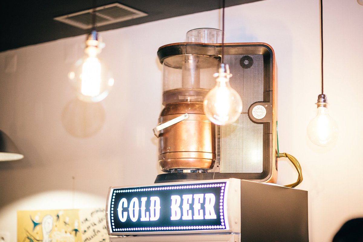 MyMiniBrew's tweet image. Review of the Summit Session Beer Launch at Duque Brewpub last night #minibrew #summitsession #websummit #nlws2016 bit.ly/2eFZdmh