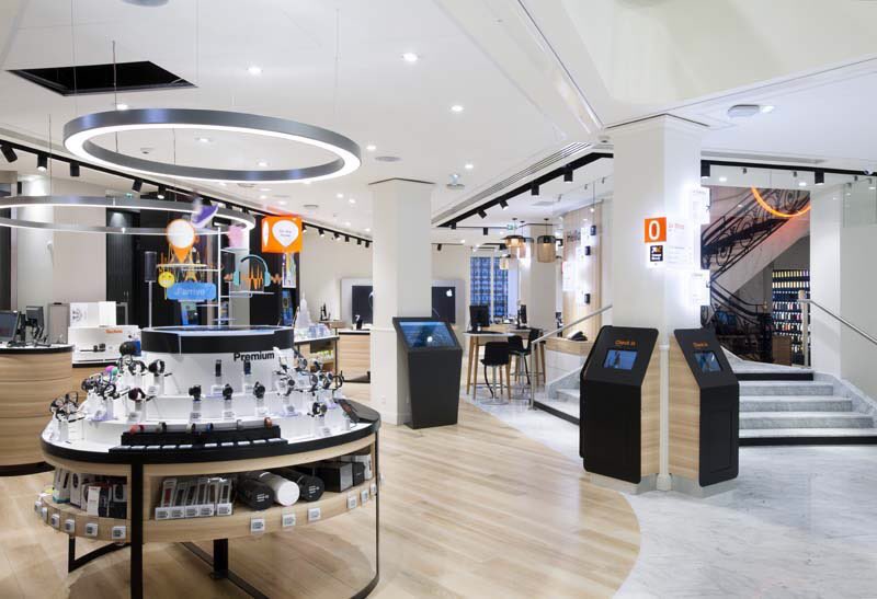 gamberiniant's tweet photo. Tomorrow @Orange_France opens its biggest store in #France in wonderful place #Paris #Opera #Megastore ! Wish you lot of success ! https://t.co/yamNmMQVpf