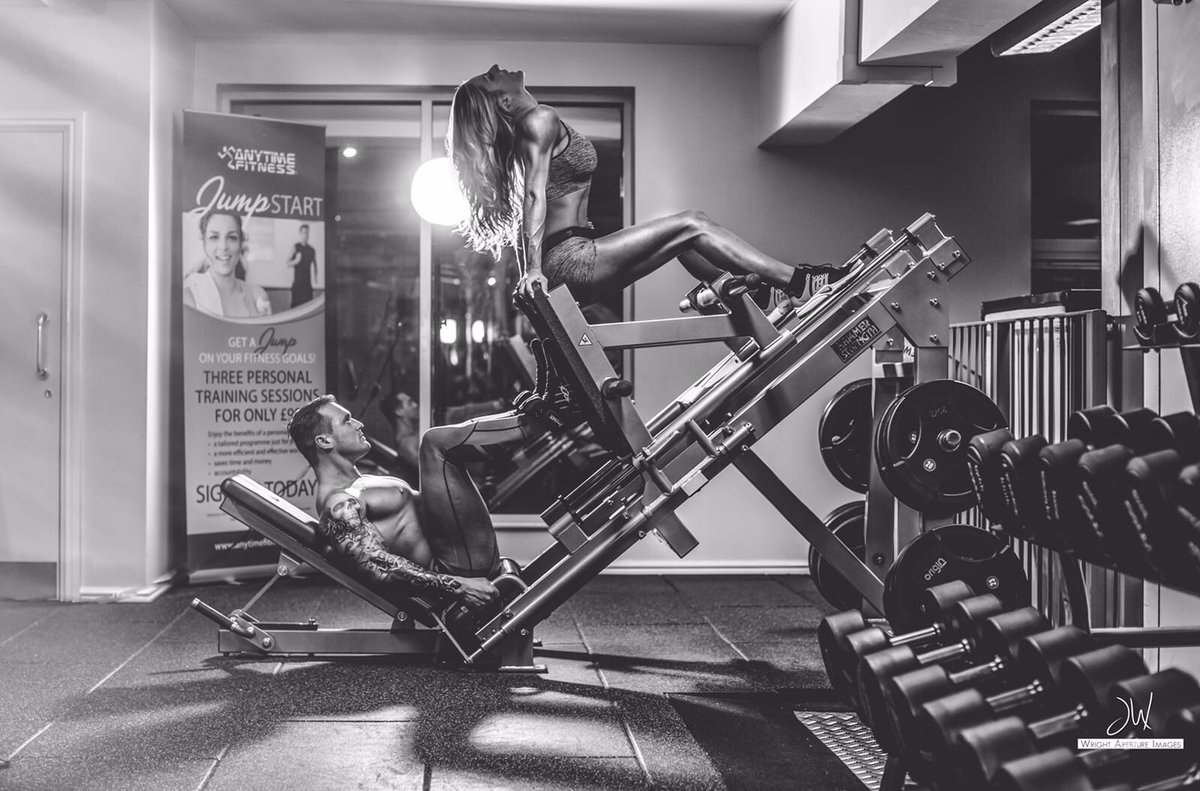 1981ktm's tweet photo. Gym time with @AnthonyBPT 😍😍 #gymtime #fitcouple #swolemate #fit #fitness #goals #couplegoals @Gymshark @Nike #fitspo #girlswholift #Legday https://t.co/8Sr3Ey0ckZ