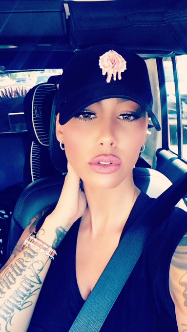 Vag Hat ? https://t.co/JcFyIOFGWM