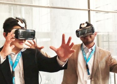 LevelUpVillage's tweet photo. Next Gen, Cross-Curricular Global Learning through Immersive Technology https://t.co/pr8MGNehwP @SDGaction #GEF16 #STEM #GlobalEd https://t.co/eUq74Rd2t1