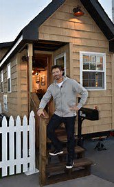 smallwardco's tweet photo. Harry Conneck Jr's his band jam at #HarrysTinyHouse concert!!! https://t.co/nDVgmYuPX4