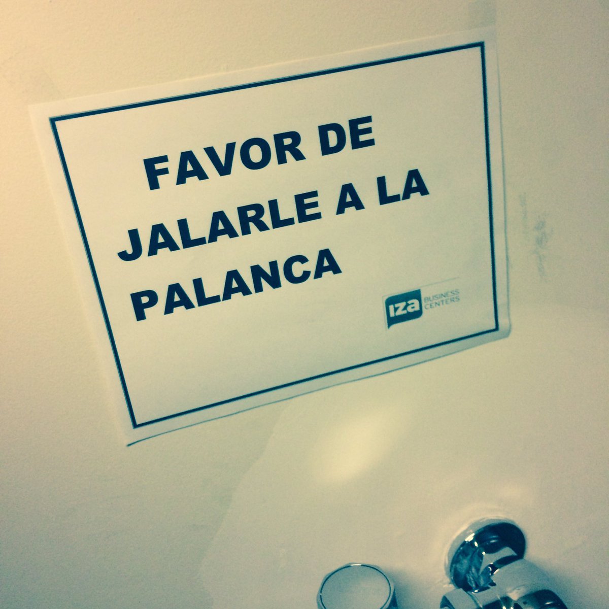 hectorhehe's tweet photo. #GodinQueSeRespeta sigue las instrucciones #izabc https://t.co/9DwPiMXeMV