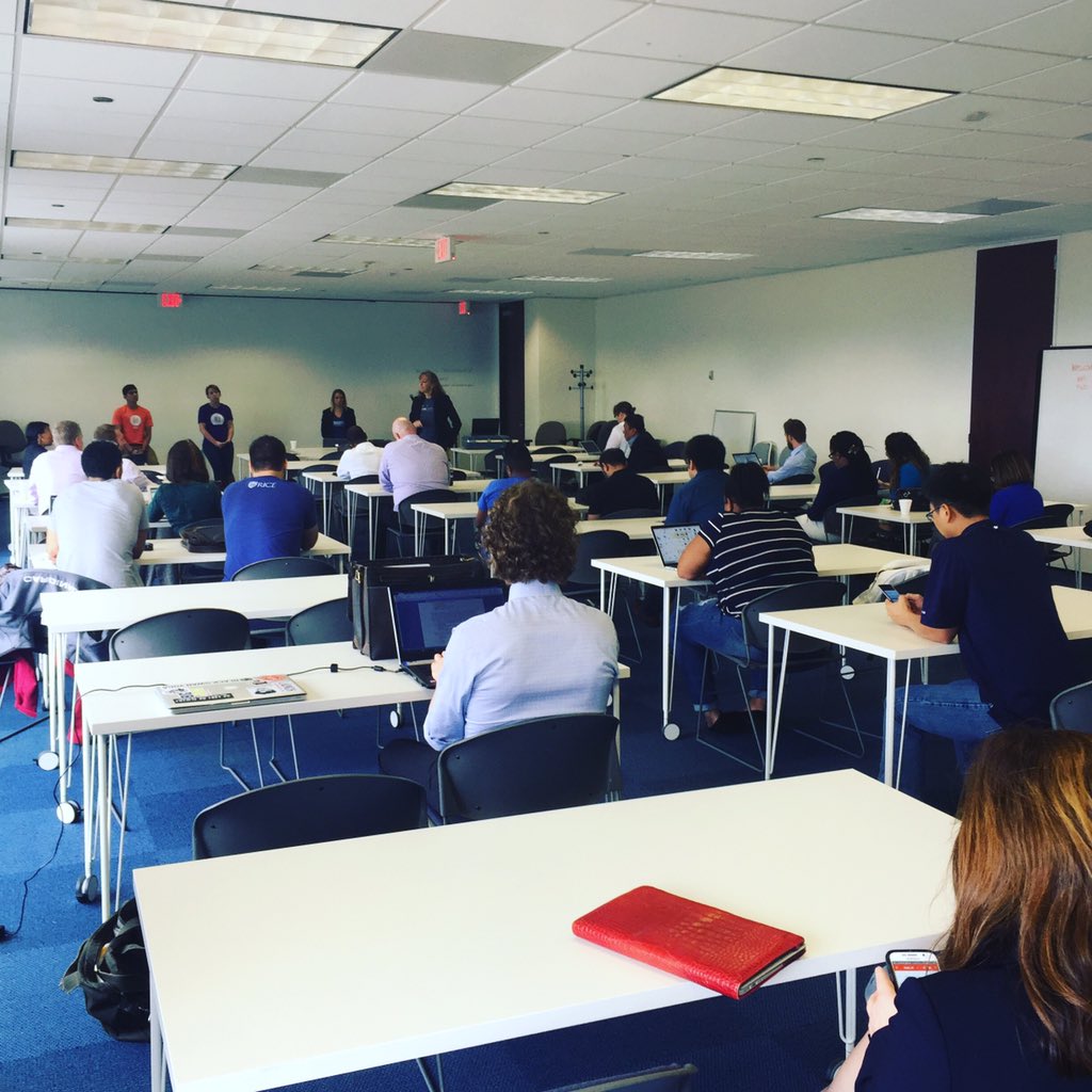 htxstartupweek's tweet photo. First day of festivities at the first ever #HoustonStartupWeek! #hsw16 #startsomething https://t.co/DxmxvgsGME