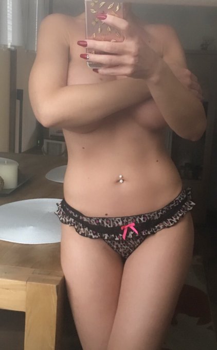 Kisses 💋💋eure Manu😘 https://t.co/dtjNNVR605<a href="/tag/hamburg"class="tags"><span>#hamburg</span></a><a href="/tag/jippie"class="tags"><span>#jippie</span></a>