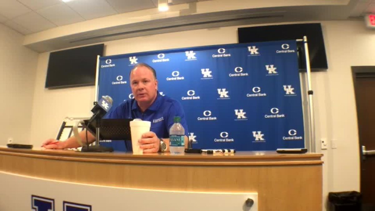 Video | Mark Stoops previews Tennessee dlvr.it/McRRMR