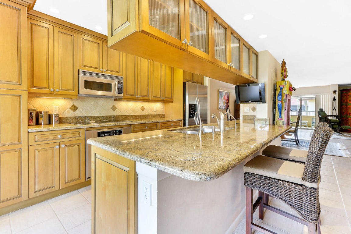 BeauSeaver's tweet photo. Fantastic #fullyupgraded #condo for sale on #SingerIsland!
#waterfrontproperties
https://t.co/EEDwm4RRGx https://t.co/564Q5VsviV