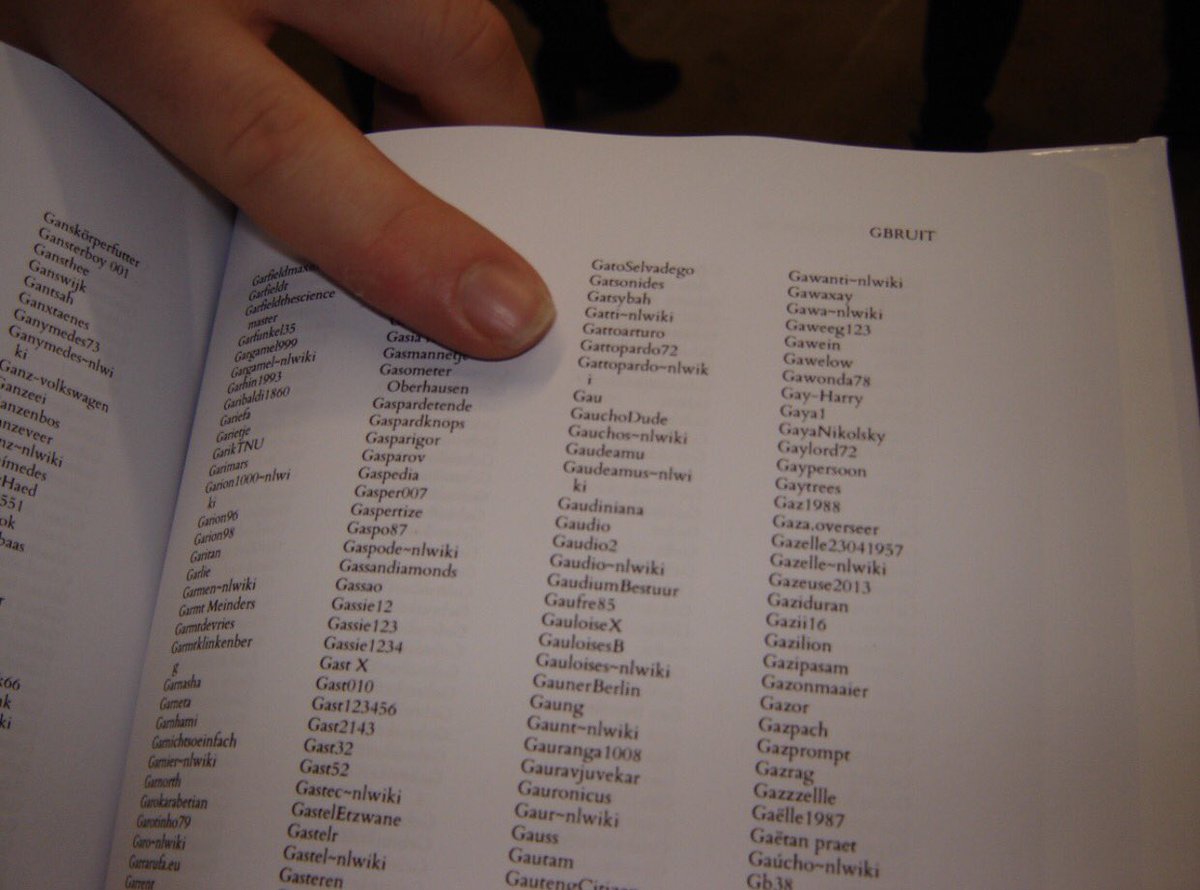 Luludotcom's tweet photo. @Luludotcom #PrintWikipedia Event in Ghent published by @mandiberg https://t.co/t4N23mGaN4