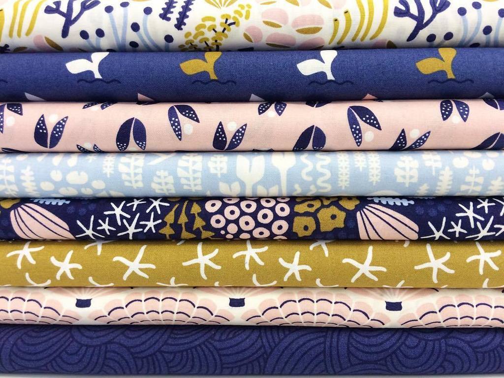 Stack of beachy sunshine. #underwaterfabric <a href="/elizabetholwen/">Elizabeth Olwen</a> ift.tt/2fsWE5O