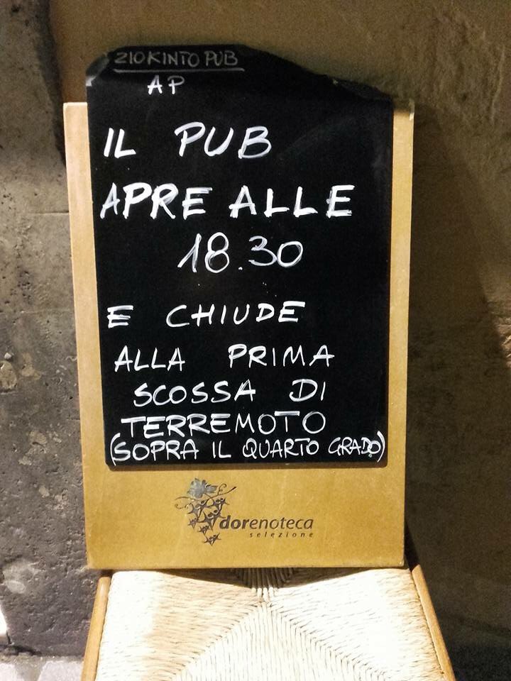 Ad #Ascoli il #Terremoto lo esorcizziamo così ...il potere della scrittura su una #cartabianca
