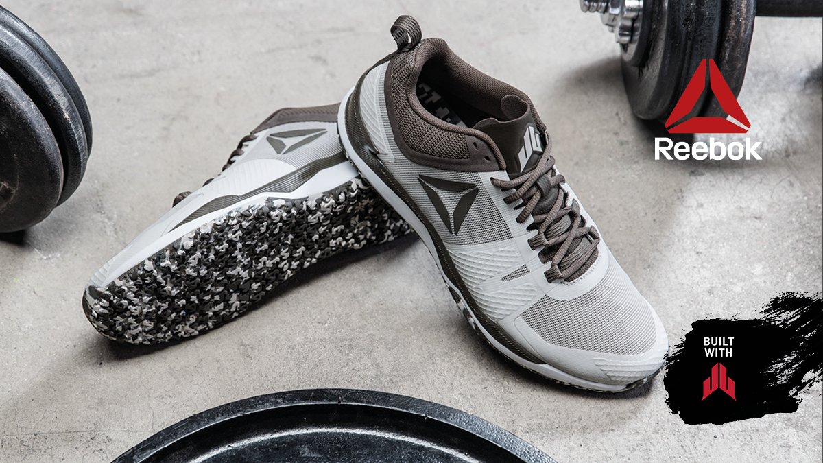 SportChek's tweet photo. Designed by JJ Watt, the new Reebok JJ 1 is now available at Sport Chek: https://t.co/kNngECnfn0 https://t.co/qyFjeXrS2S