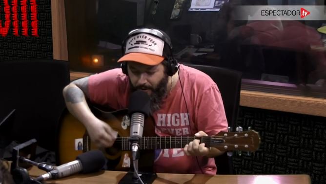 sonar_uy's tweet photo. 🖥 @Yamagallo en vivo y acústico @suena_tremendo @espectador810 #prensa #encrucijado @bizarrouruguay ☛ https://t.co/uRgm9GsrHB https://t.co/efB18ku0GV