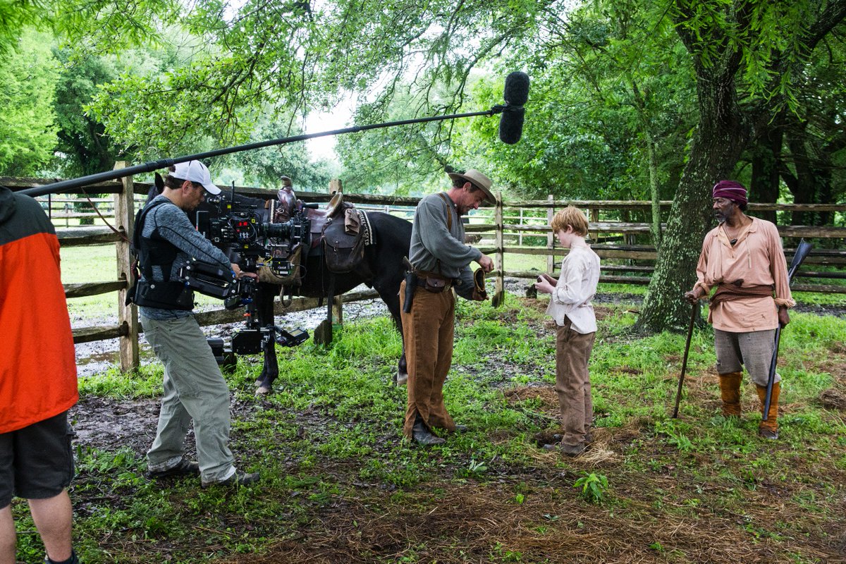 .<a href="/Chris_Meloni/">Chris Meloni</a> &amp; <a href="/brady_permenter/">Brady Permenter</a> share a scene in season 1 of #UndergroundWGN. #BTS