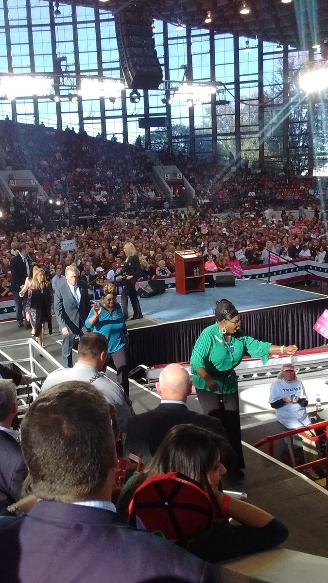 LIVE Stream: Donald Trump Rally in Raleigh, NC 11/7/16