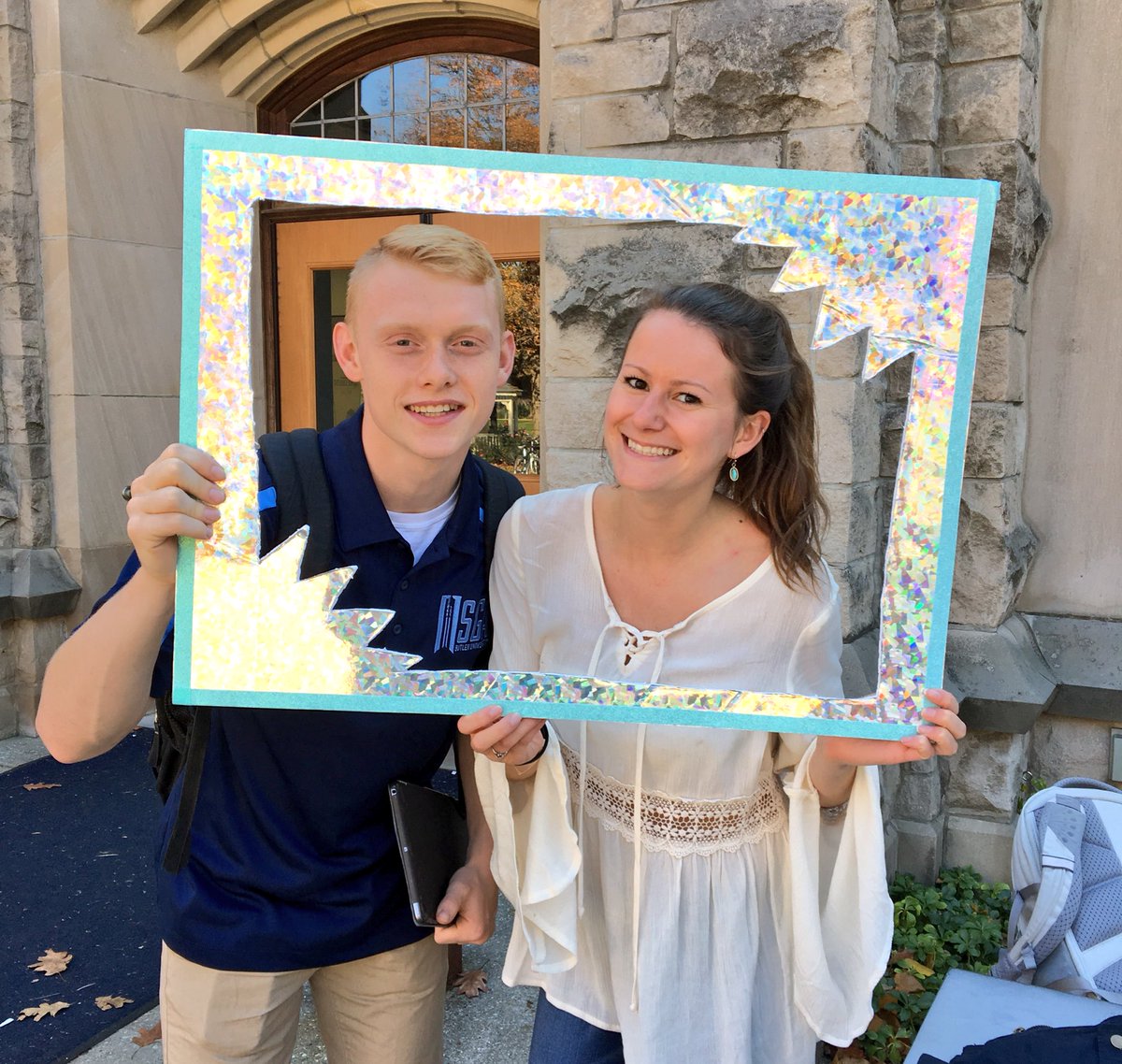 UrKingsJester's tweet image. Sharks aren't so bad... if a stranger entered my house in a speedo I'd attack him too #DGsharkweekDTD