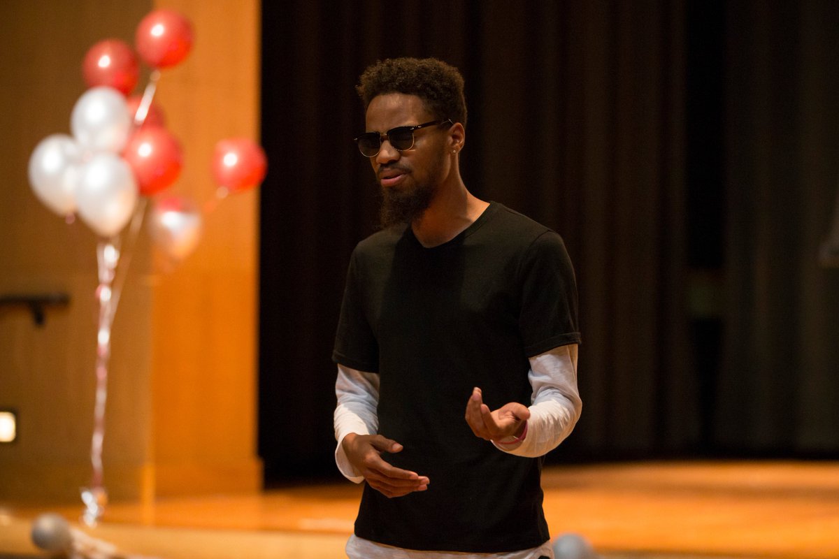 BearsFamilies's tweet image. @Untamedtongues gave a powerful performance at the Family Weekend Student Showcase! @MOStateOSE @MSU_PSU #MSUFW16