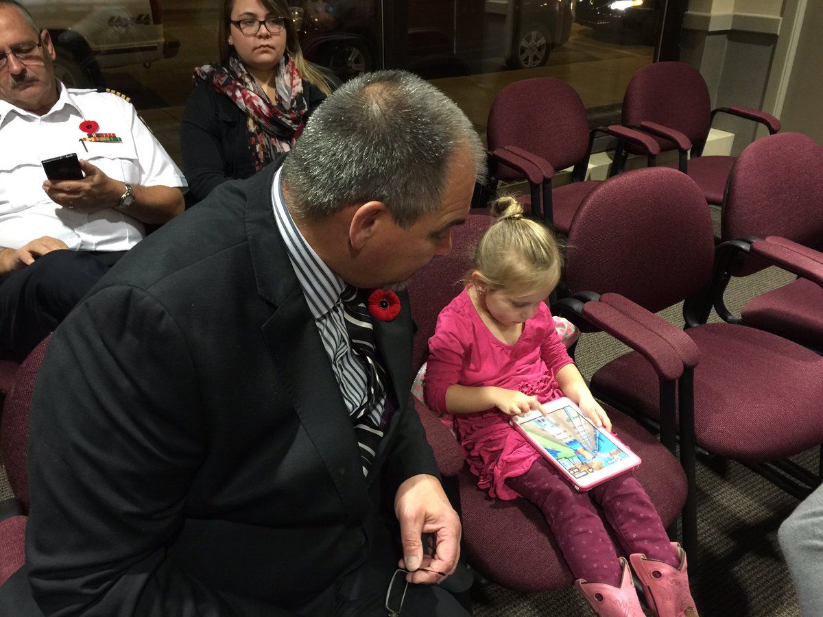 City_SC's tweet photo. Grandpa Bruce about to be sworn in as a councillor. @Bdeg582 and the new council will be sworn in at 7pm. https://t.co/DKyEaQRSn3
