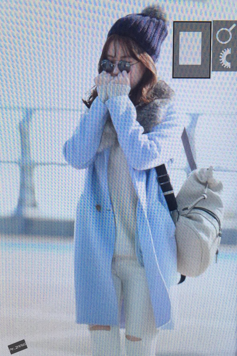 [PIC][08-11-2016]SeoHyun khởi hành đi Berlin - Đức để chụp hình cho tạp chí "NYLON" vào hôm nay Cws6pSvUcAYSNIt