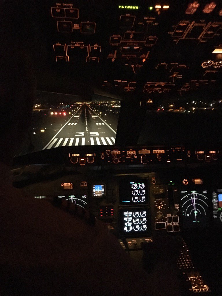 Just landed in #Manchester #NewHampshire with <a href="/realDonaldTrump/">Donald J. Trump</a> #MakeAmericaGreatAgain 🇺🇸🇺🇸🇺🇸