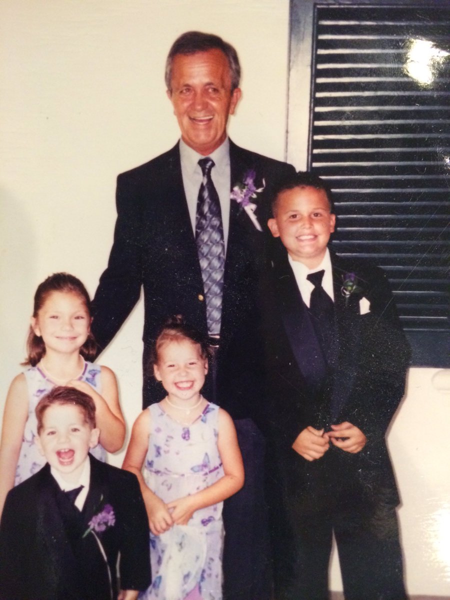terrell_ky's tweet photo. thank you for 15 unforgettable years. you were my best friend, but I'll see you again. https://t.co/AFtdJXejVv