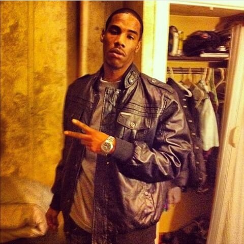 Skiwuap's tweet photo. I came from the mud they #KantRelate https://t.co/4lFi1LfRD1