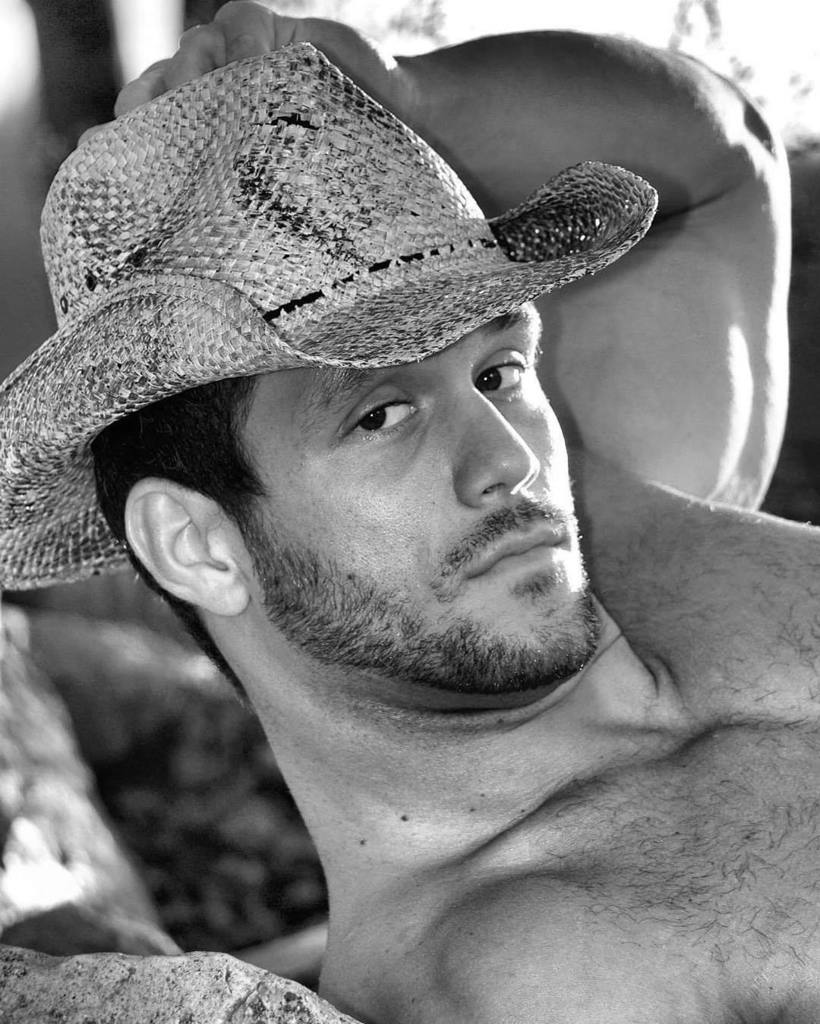 CowboyConnexion's tweet photo. #cowboy #hotcowboy #sexycowboy #muscles #fit #fitness #fitfam #beard #beardedmen #beardsof… https://t.co/8SM3jDfc4v https://t.co/JJBQKkCOkR