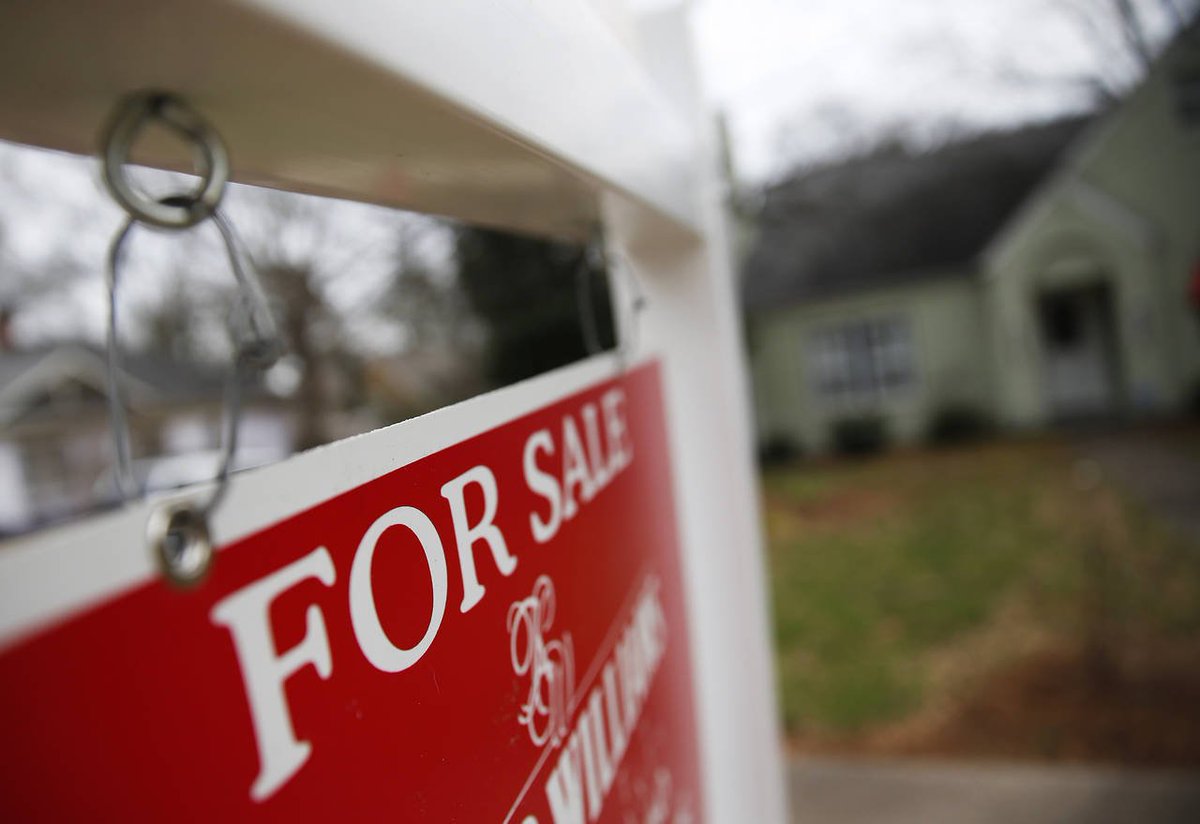 Interesting read! Could the cost of Seattle homes be directly correlated to transit times? #Seattle #RealEstate mynorthwest.com/446291/home-pr…