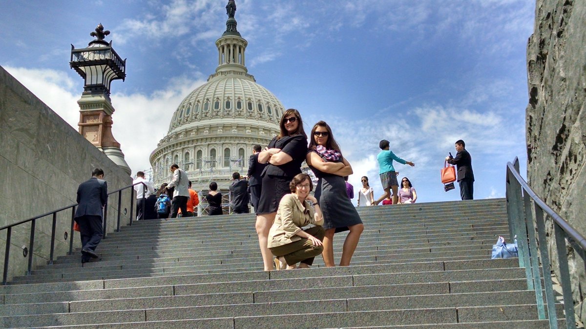 S_Yamkovenko's tweet photo. One of my favorites days of the year is #OTHillDay. Always so impressed with our advocates (and goofy photos are fun too!). #OThanks https://t.co/kYAxAf2Hlu