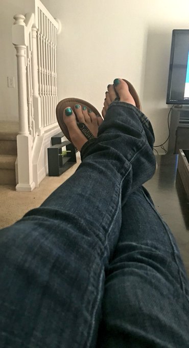 Need a slave to lick these sandals and feet clean. #onyourknees #footworship #shoecleaner #footboy #footloser<a href="/tag/bowdown"class="tags"><span>#bowdown</span></a><a href="/tag/onyourknees"class="tags"><span>#onyourknees</span></a><a href="/tag/footworship"class="tags"><span>#footworship</span></a><a href="/tag/footloser"class="tags"><span>#footloser</span></a>