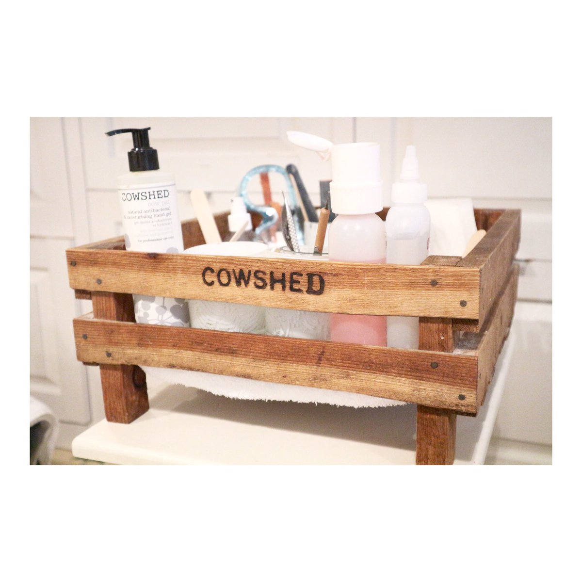 Amazing manicure <a href="/cowshedonline/">Cowshed</a> 💗