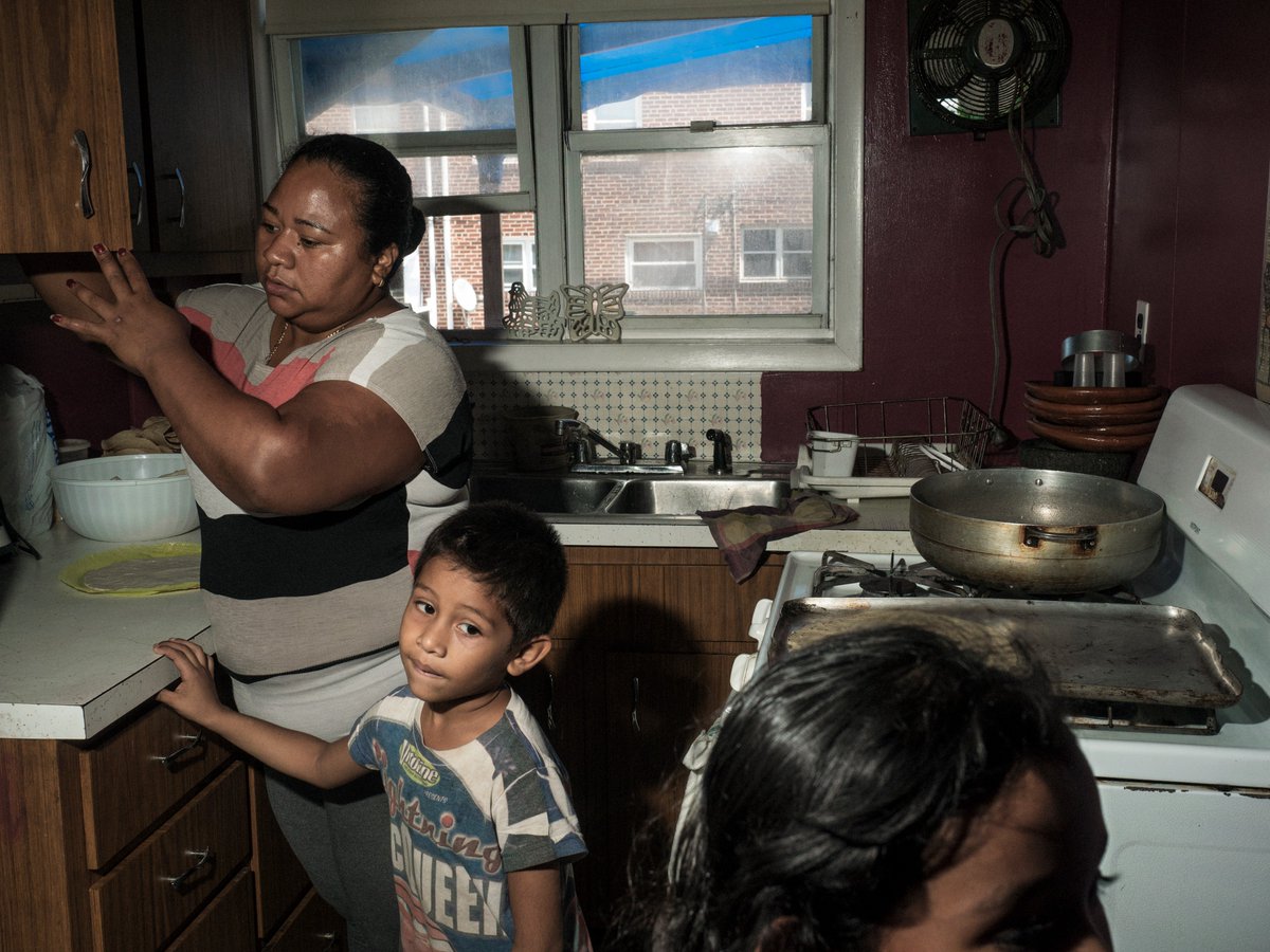 MSNBCPhoto's tweet image. #Election2016 “No Safe Place” USA tries to balance its ideals with a broken federal immigration system by @iamsakuma msnbc.com/migrantcrisis