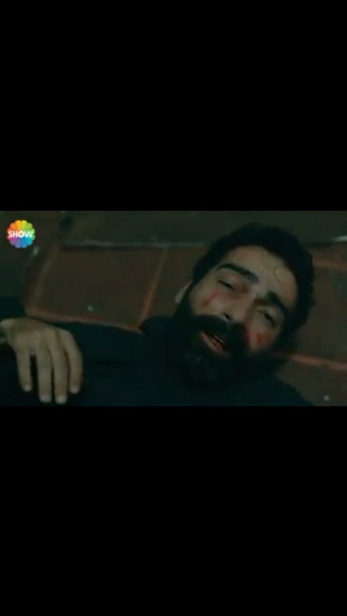 MertTomak's tweet photo. Tam kurtuldum derken geldin siktin belamı Davut 😂   #içerdemi https://t.co/epyO7WYjrv