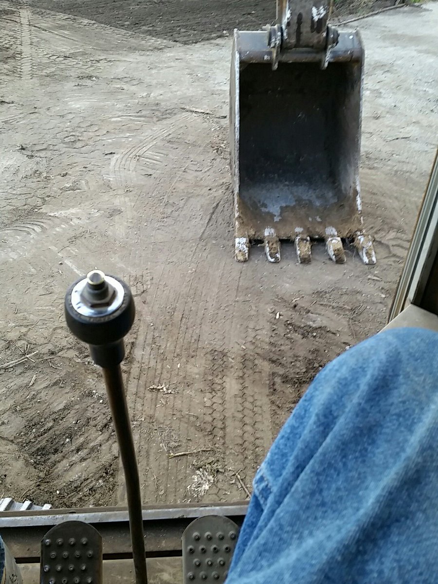 JunkyardRaised's tweet photo. Diggin like Dale? https://t.co/HwgILPgVDy
