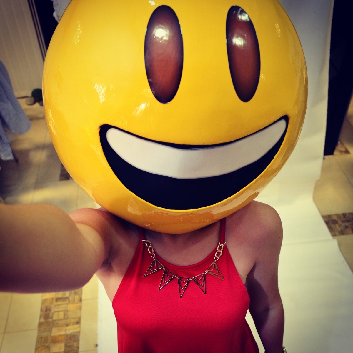 radiogenerador's tweet image. Selfie! 📷 Nosotros ya estamos re manija para #ElGeneradorFest y vos? 🎉 #Enfestate 😎💣🍻 Este sábado explooooota!