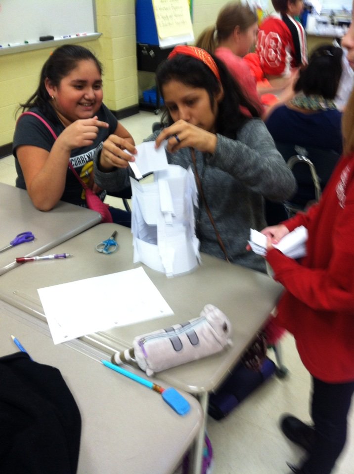 Courtney_RES's tweet photo. #RadneyStyle. Constructing earthquake resistant structures https://t.co/wszcImHoqu