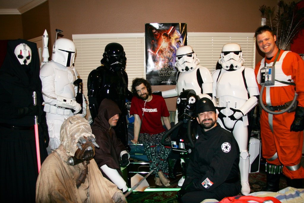 ShurtugalTCG's tweet photo. Today marks 1 years since Daniel Fleetwood was visited by the 501st Legion - and the day I decided to eventually join. #ForceForDaniel https://t.co/cwgjehztTP