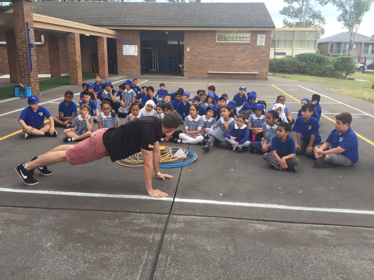 merrylandseast's tweet photo. Morning fitness program in @3and4meps2016 https://t.co/PB5JClsAgW