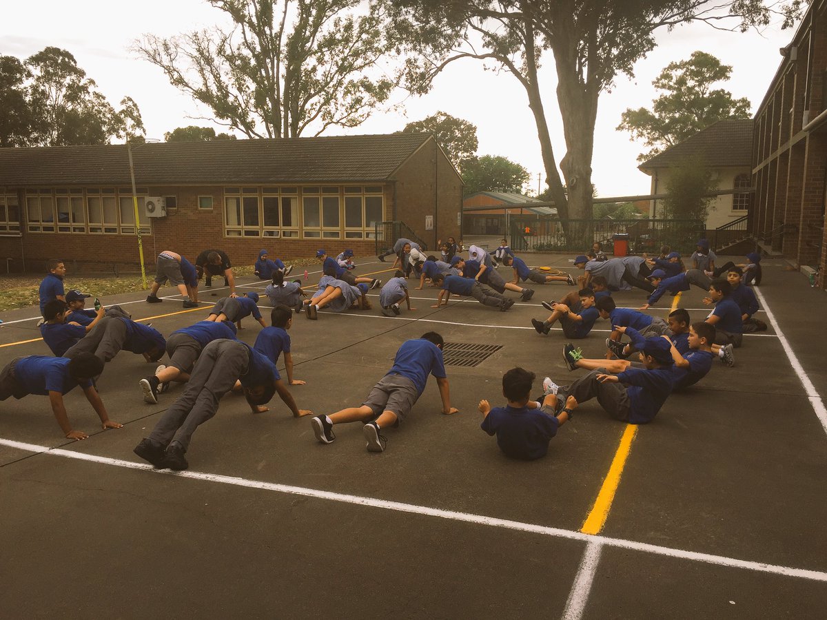 merrylandseast's tweet photo. Morning fitness program in @3and4meps2016 https://t.co/PB5JClsAgW