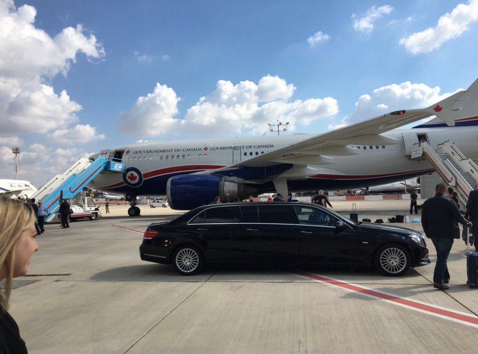 VLennox's tweet photo. Taking off from Israel after a great visit projecting Canada innovation #GGisrael #GGjordan #GGWestBank (photocred: @PeterASinger) https://t.co/9ymhTVz4z2