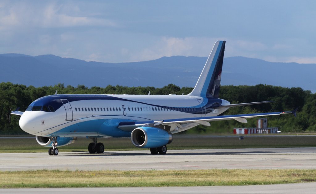 Airbus acj319 салон. Acj 319 neo. Airbus 319 бизнес джет. Airbus acj 319 neo. A318 elite.