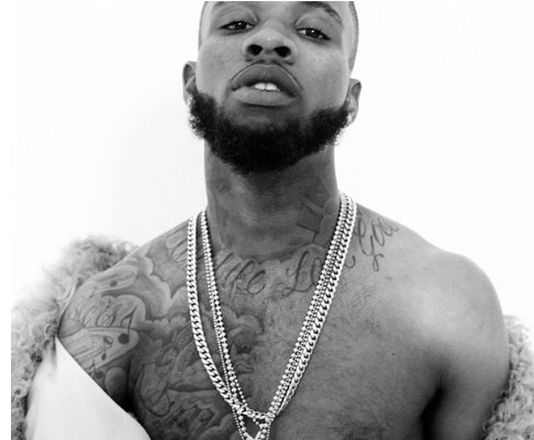 Bendticket's tweet photo. Coming up at the #DominoRoom Nov. 9th #ToryLanez will be playing #InBend! Get your tix at https://t.co/G49NpfgmUB! https://t.co/e5fZ8dvwLu