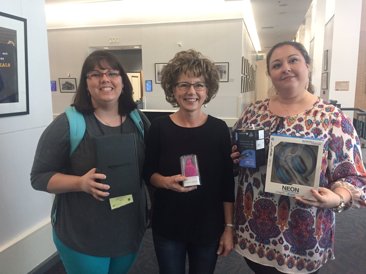 lichuckik's tweet photo. Congrats @april_ramer, Mrs. Torres, and Mrs. Sockwell for winning door prizes at #SWOW2016! https://t.co/Jg1DgvjVQ9
