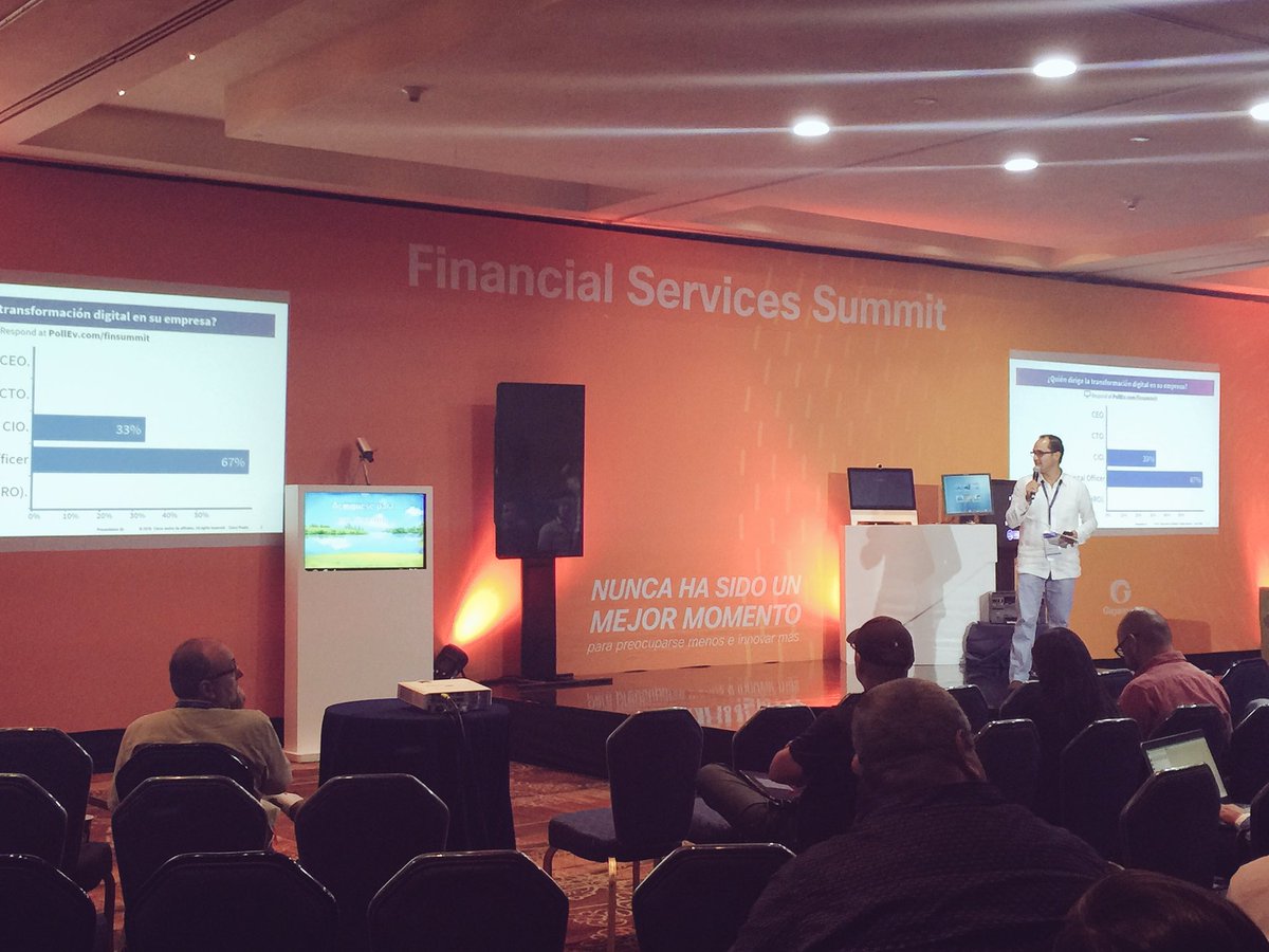 barbsrl's tweet photo. #FinSummit en #CiscoLiveLA practicando el #customerlistening a través de live polling #WeAreCisco https://t.co/HDUUVmgUT1