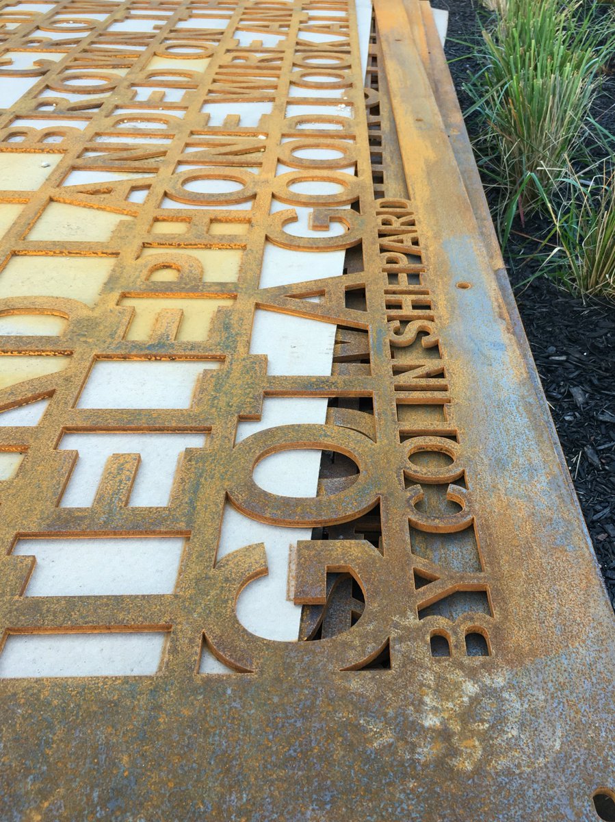 catculley's tweet photo. More #urbanart at Fox and Anderson! Can't wait @PortlandPlan! #eastbayside #portlandme https://t.co/a0KyMjoRAq