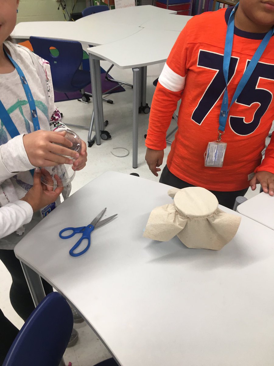 CatonsElem3rd's tweet photo. We are working hard to save Murray the Mayfly. #sedimentationmodel @amyfavinger @BCPSSci @Lmiller2Linda @DanaleePotter https://t.co/qt9l5xpOgJ