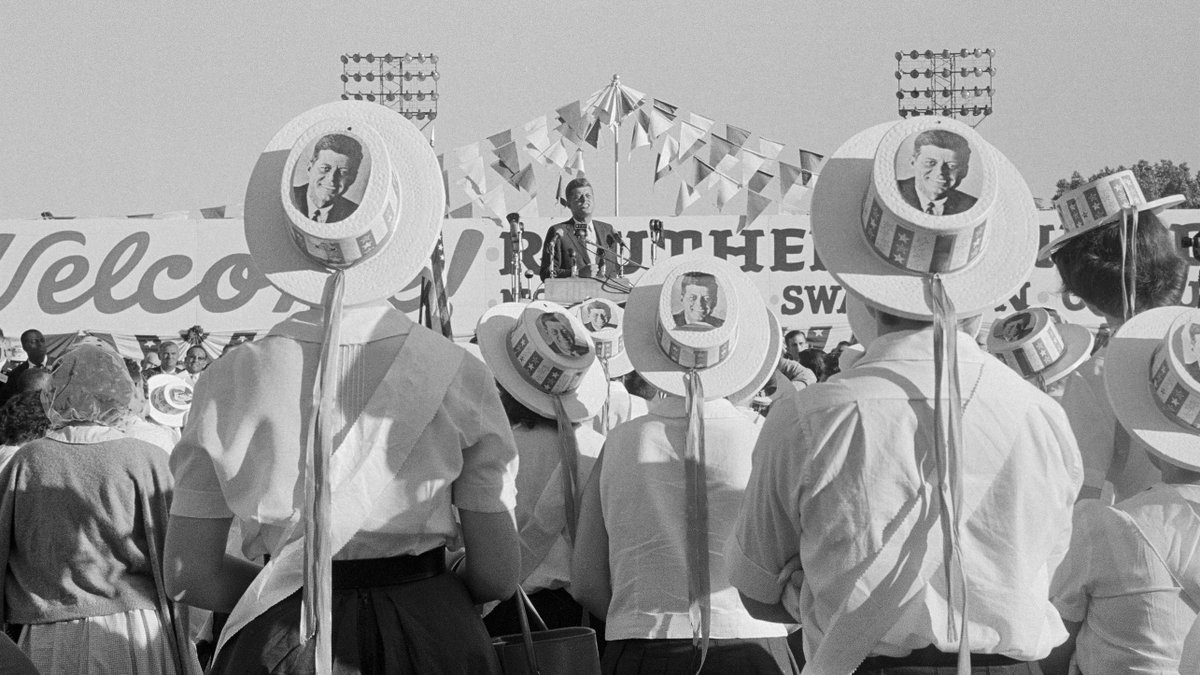 myinklocker's tweet photo. Since tomorrow is #Election2016 how about a little history lesson on presidential campaign merchandise? https://t.co/NCTQbCRBWn via @Racked https://t.co/qS202deKoJ