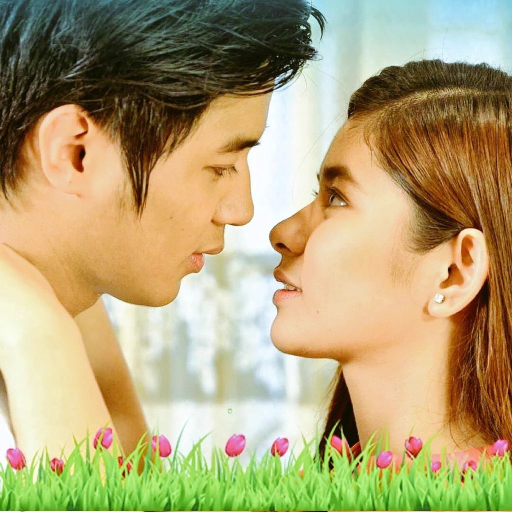 LoiVesOfficial's tweet photo. It's like a Movie scene!!!
Nag uumapaw ang Chemistry ng LoiVes MarJul pang pelikula talaga!

#BMLIsangPamilyaTayo https://t.co/klWcDJrl0h