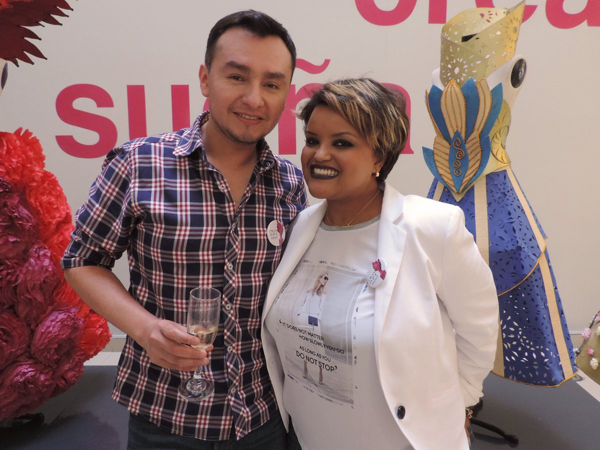 Instituto_CEAM's tweet photo. Hoy, en el evento de OPI en el @Instituto_CEAM, nuestro querido egresado, Rubén Gamarra, junto a la reconocida estilista, Kuchi #TalentoCEAM https://t.co/ROCQ7bgdVa